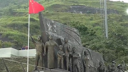 美大军压境，委内瑞拉升起五星红旗，叫中国兄弟，中方收到求援信号！