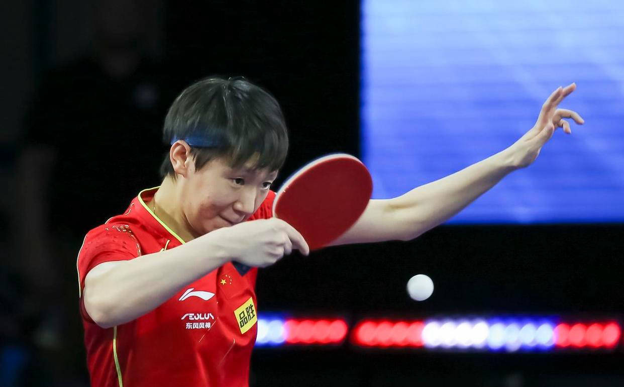 不追星炒CP，王曼昱如何成为品牌新宠？