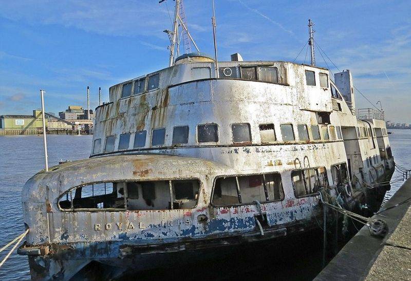 2018年，浙江渔民发现无人游轮，内部豪华却无人认领，真相如何