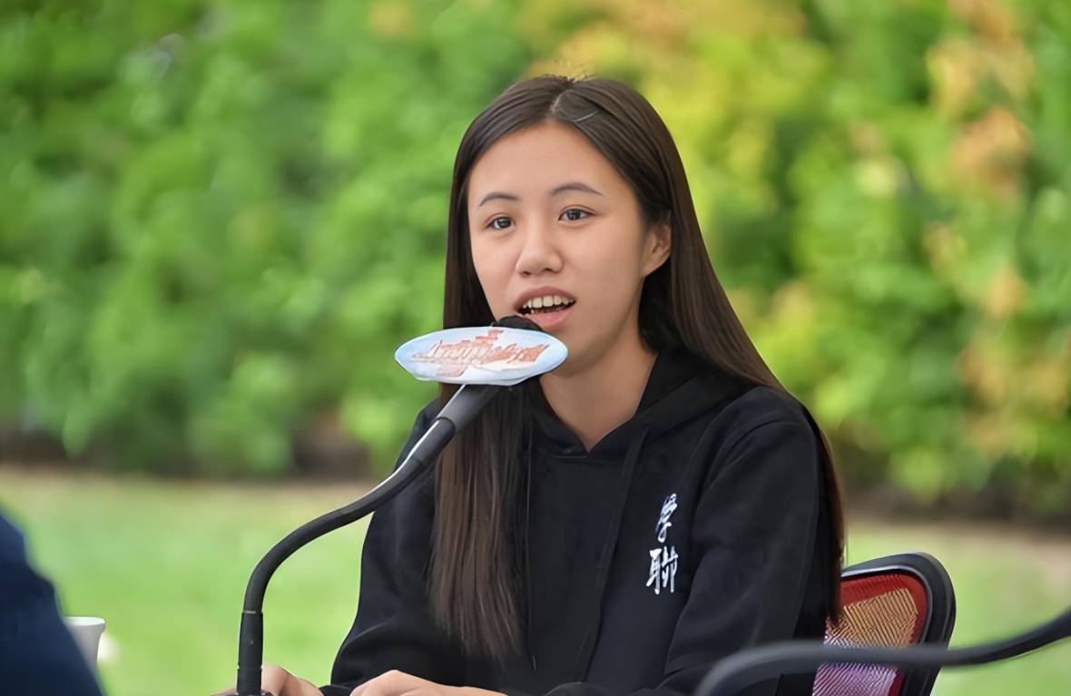 2018年，“港独”张倩盈叫嚣，听到国歌就想吐，如今下场如何？