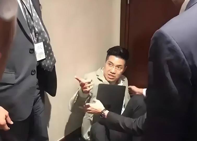 2018年，“港独”张倩盈叫嚣，听到国歌就想吐，如今下场如何？