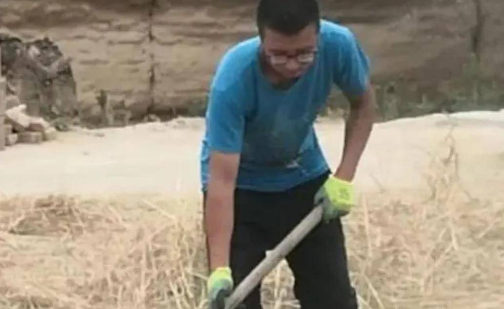 2018年最嚣张高考生：走出考场嘲讽考题简单到垃圾，最终成绩如何