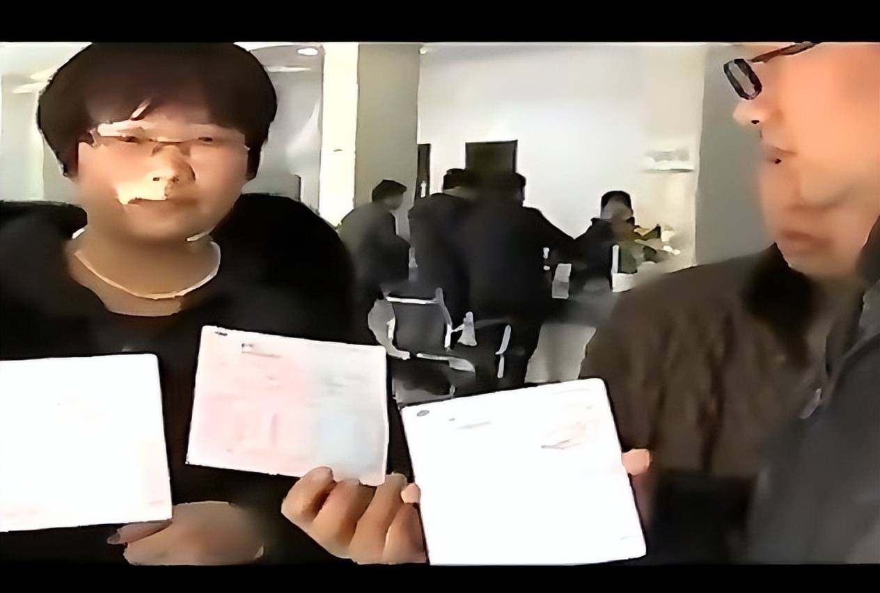 2013年浙江一大妈发现银行漏洞，一个月盗走银行5个亿，结局如何