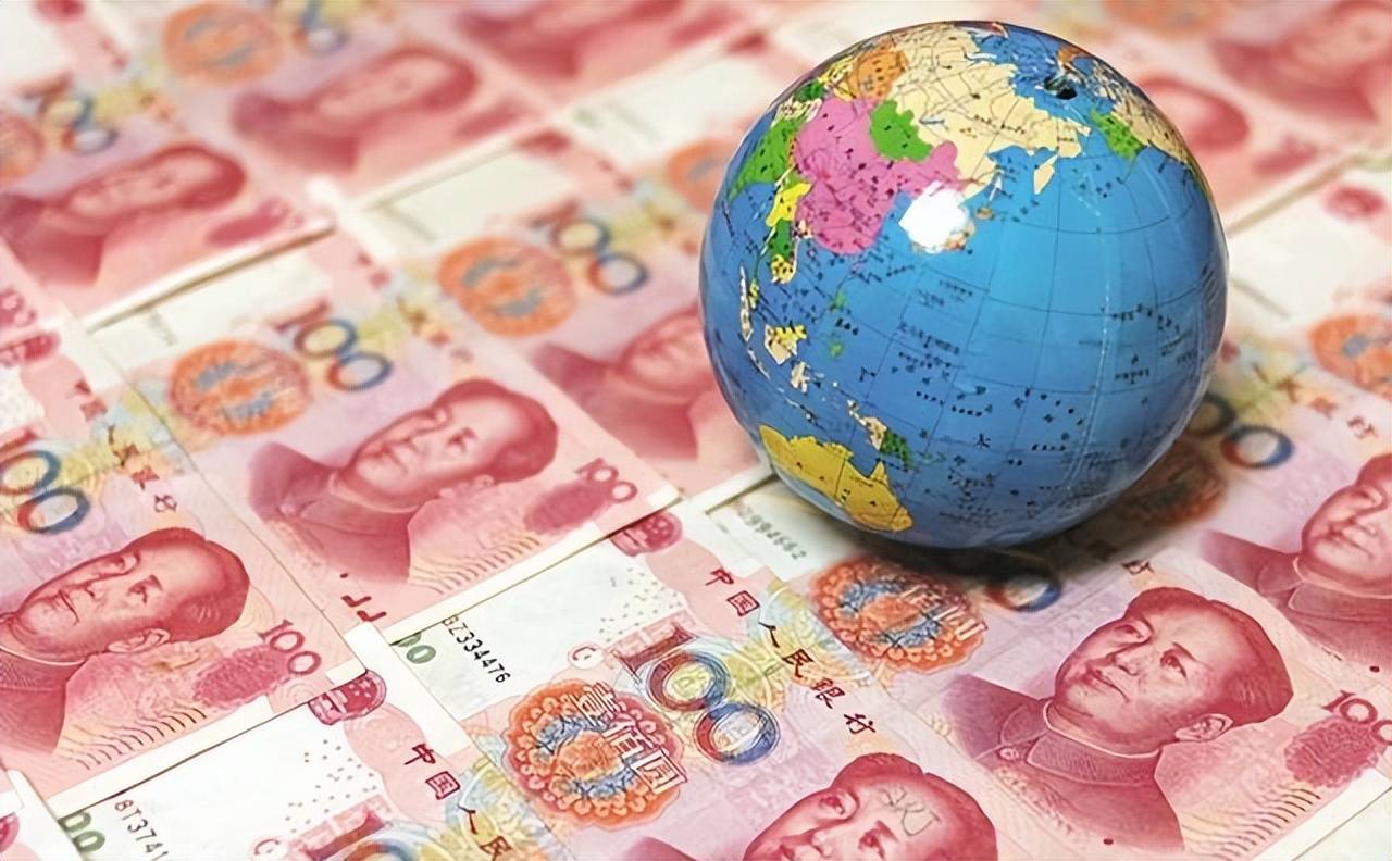人民币国际化加速：从中东到铁矿石，中国如何拆解美元霸权？