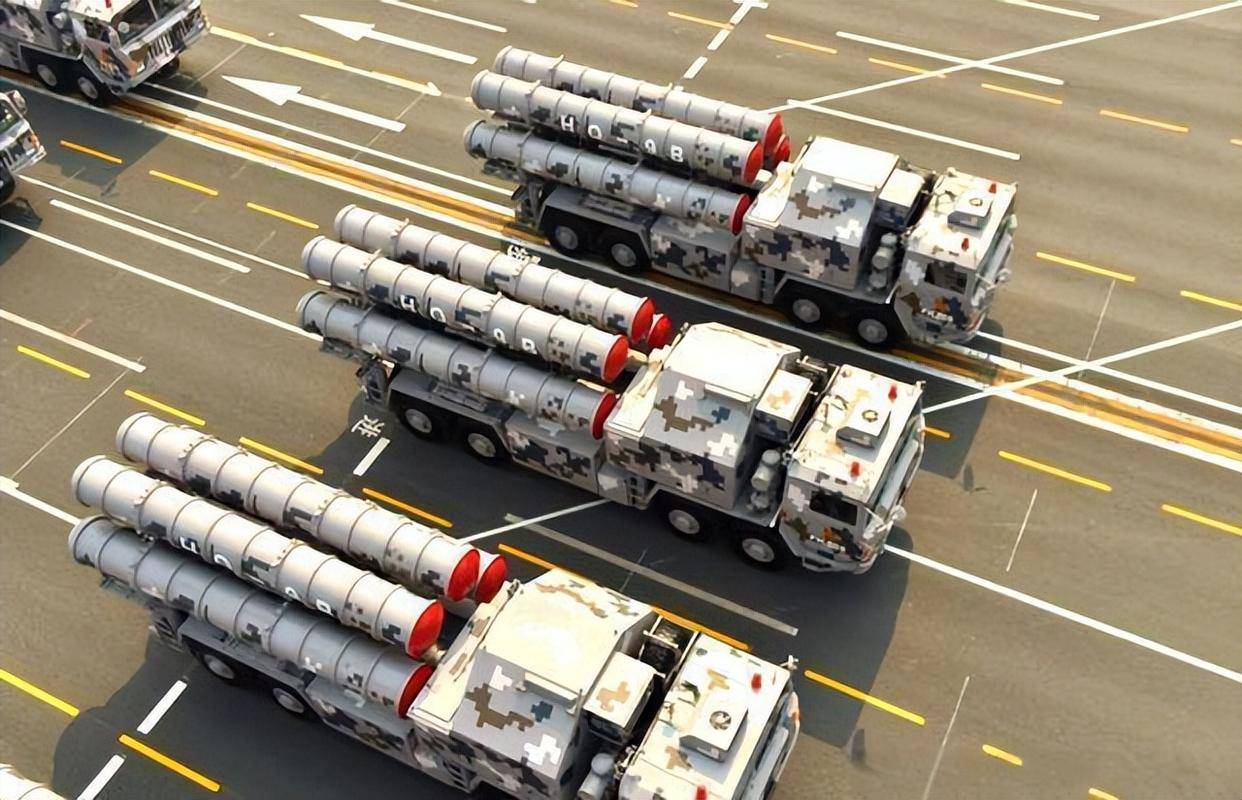 人民币国际化加速：从中东到铁矿石，中国如何拆解美元霸权？