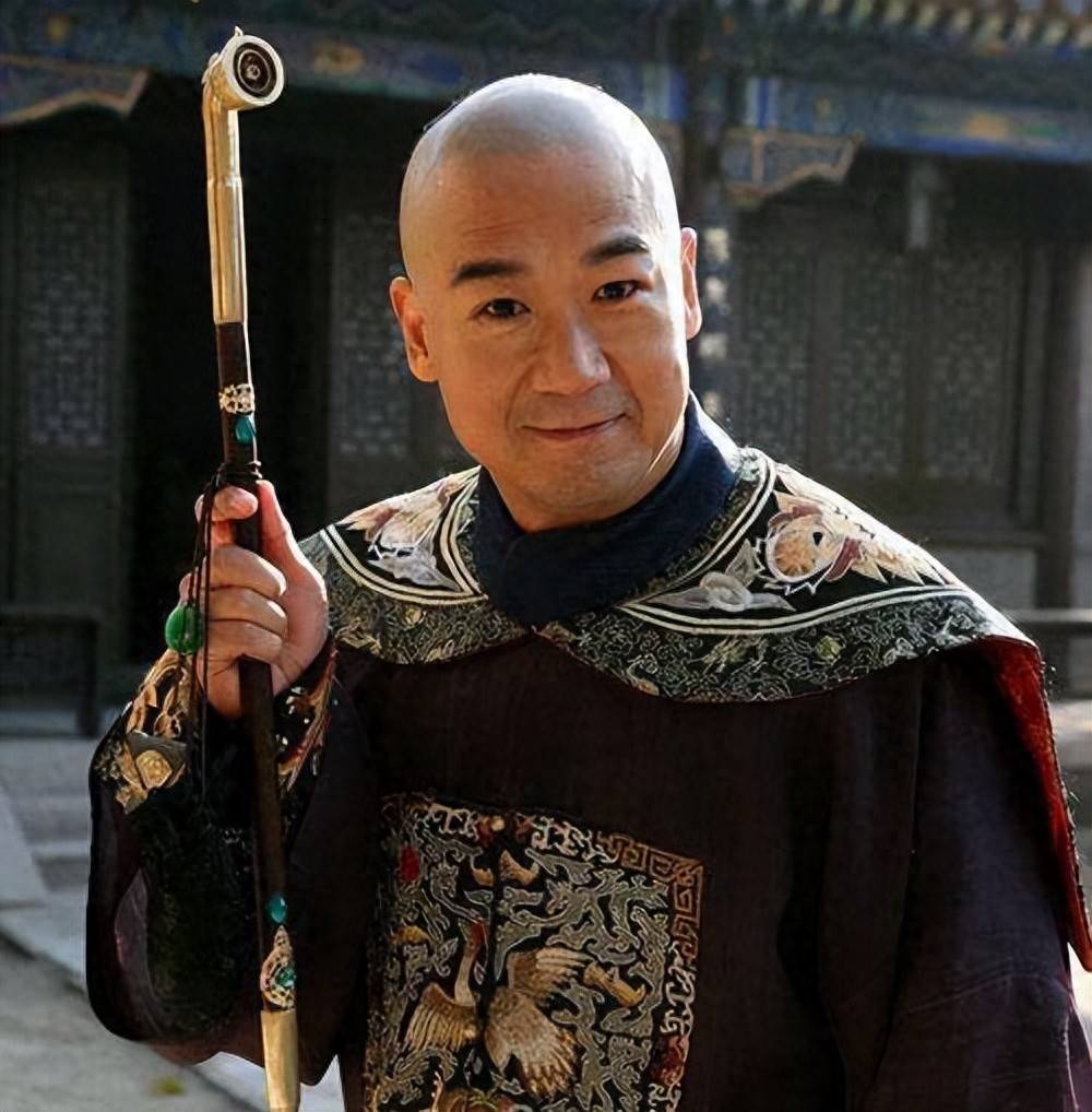 嘉庆抄了和珅的家，乾隆宠臣纪晓岚下场又如何？