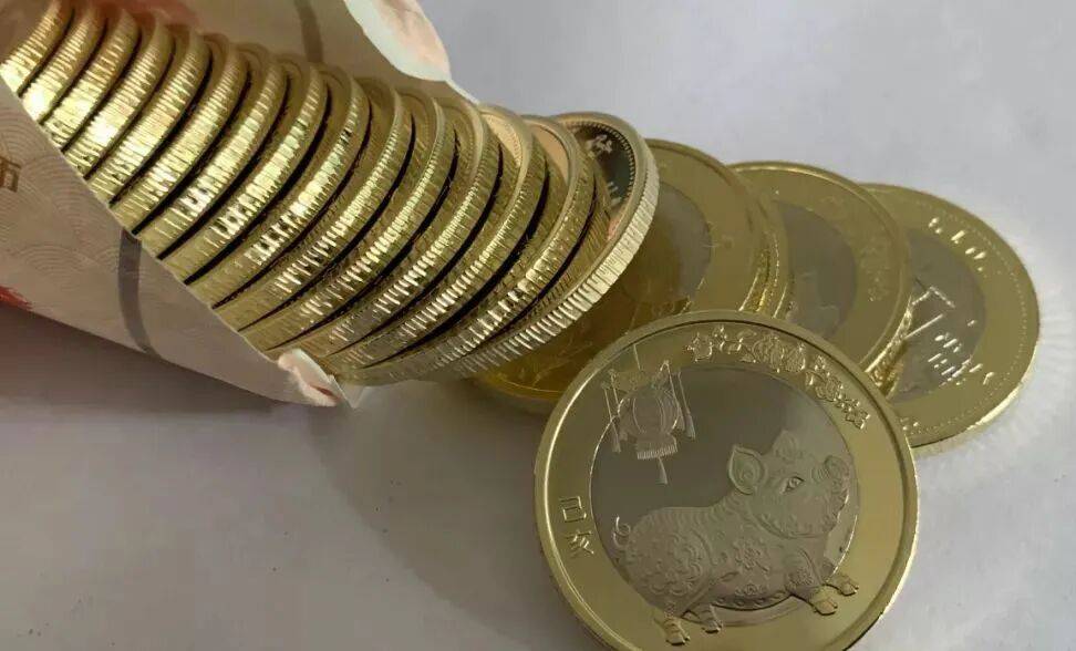 纪念币为何如此火热？如何选择适合大众投资的纪念币？