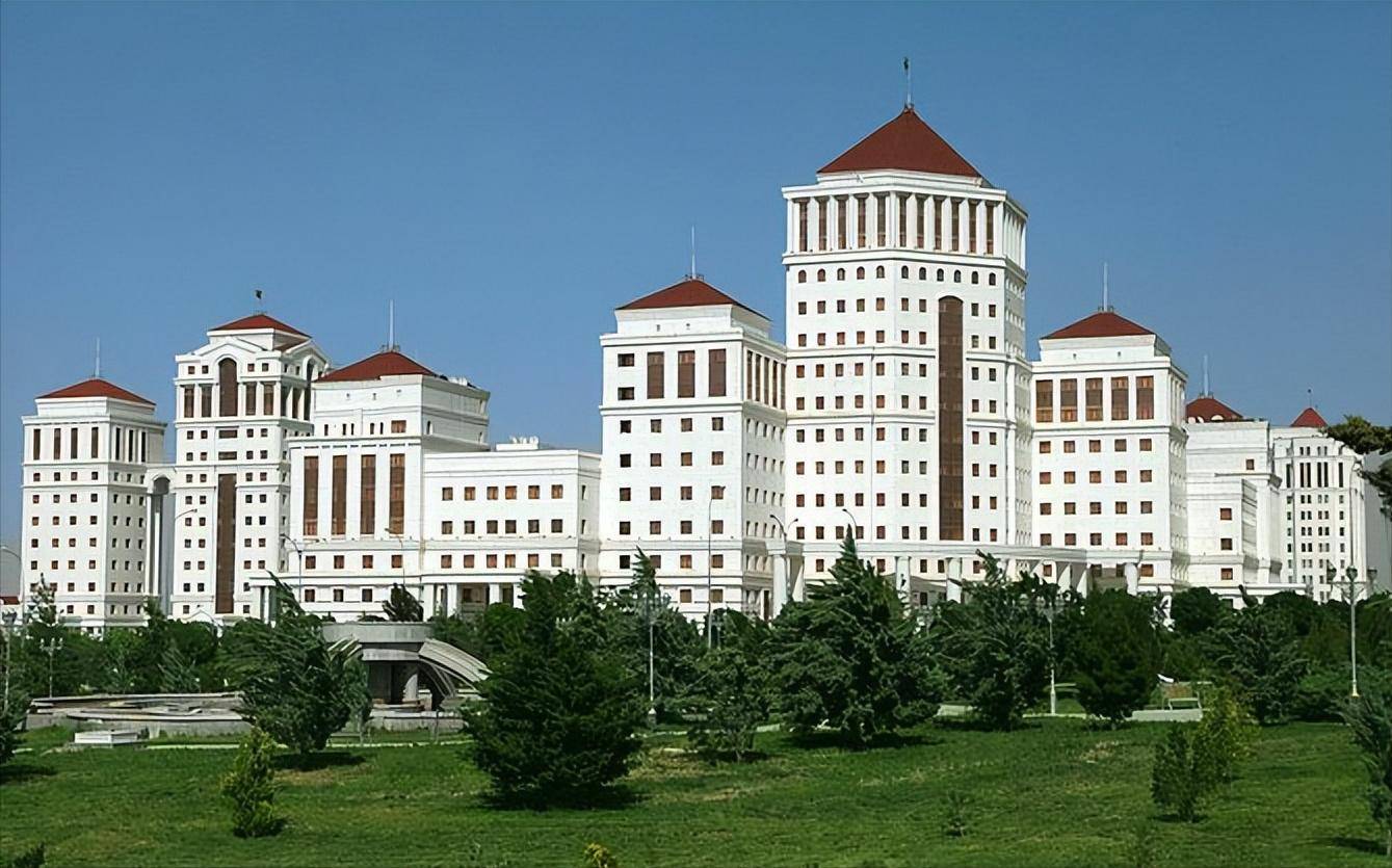 浅谈欧洲和中亚时期，货币的发展对经济产生了哪些影响？